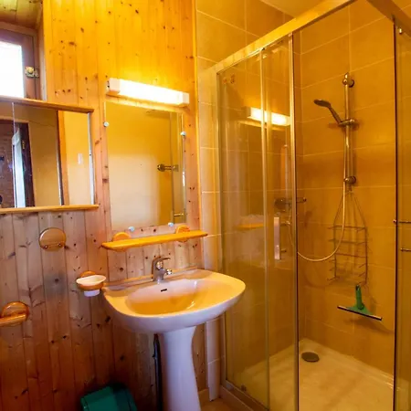 Дом отдыха Maison Avec Jardin, Wifi, Animaux Acceptes Pres De Sarlat - Fr-1-616-45 *